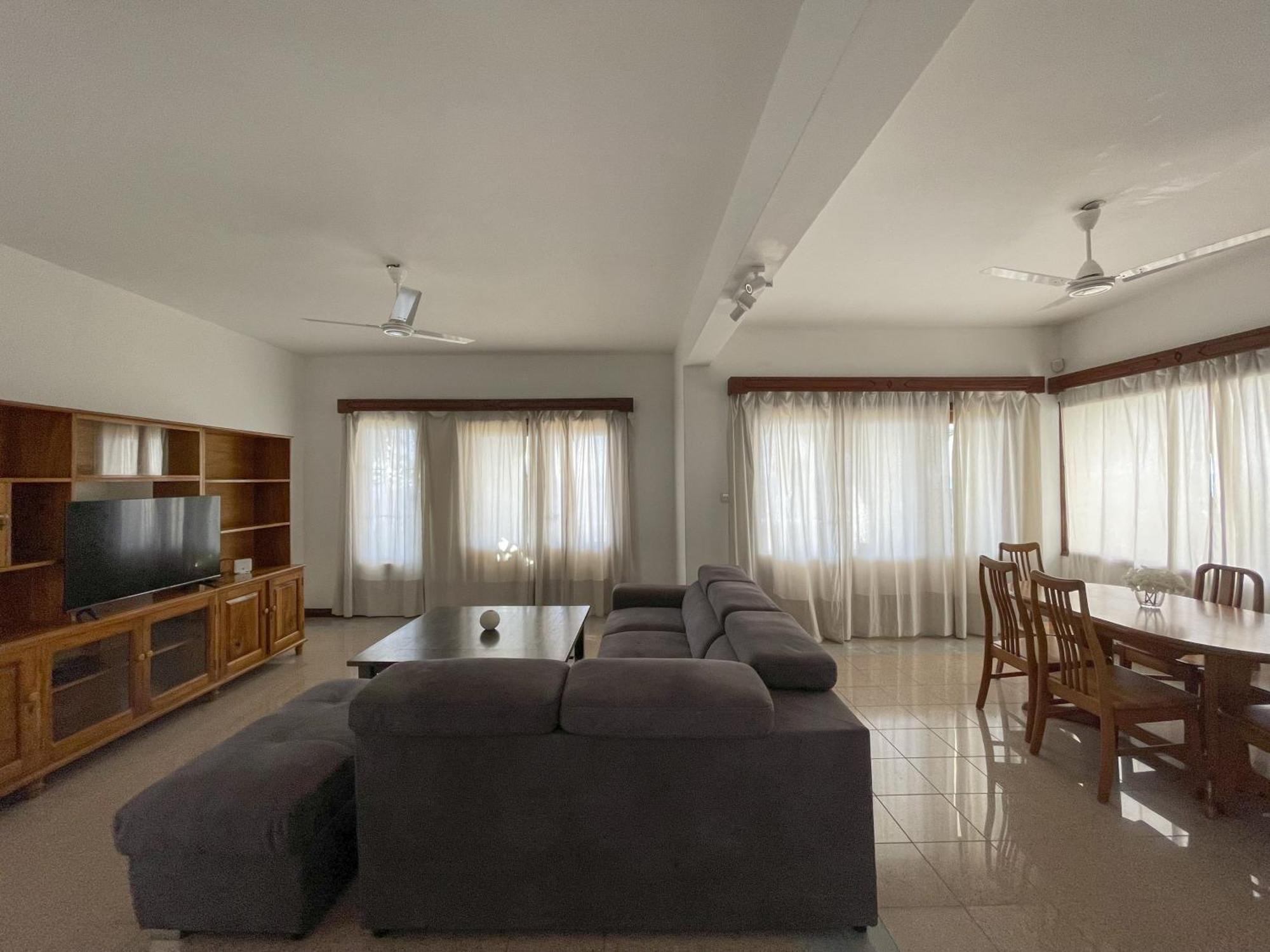 Beach View Villa - Beauvallon Villas Бо-Валлон Екстер'єр фото